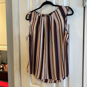 Woman’s size large Worthington dress shirt